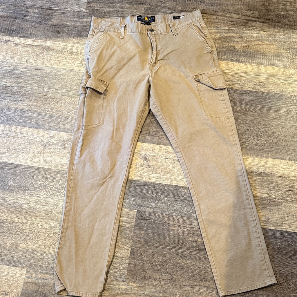 Lucky Brand Athletic Cargo 33x32